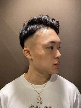 ヒロギンザ 六本木店(HIRO GINZA) ツーブロックスキンフェード