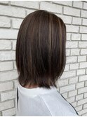 大人かっこいいハイライト×ベージュカラー×ボブレイヤー