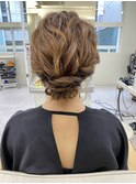アップヘア、ヘアアレンジアップスタイル、編み込みアップ