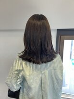 トレス(TRESS)&nbsp;レイヤーカット　外ハネボブ　くびれミディアム　オリーブ