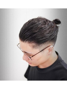 ヘアーズアウル(hair`s OWL) マンバンスタイル