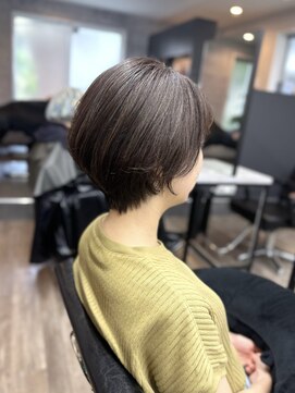 ヴィフ 大船(VIF) 白髪ぼかし脱白髪染めハイライトカラーショートヘアショートボブ