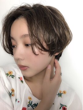 アン たまプラーザ(un) 大人かわいいショートボブ【イルミナカラー】カーキグレージュ