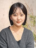 ディルト 代々木上原(DILT) 黒髪前下がり横顔美人切りっぱなしミニボブシースルーバング