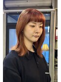 オレンジベージュ