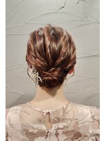 サンジュウナナドシー 大宮東口店(37.0℃)&nbsp;ゆるふわシニヨン