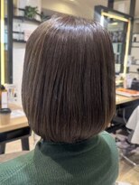 ジュイール(jouir)&nbsp;三鷹ショートボブくびれショートイルミナカラー顔周りレイヤー