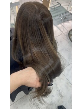 ロンドルピナス 小倉(Lond Lupinus) 黒髪カタログ/オリーブグレー/ココアベージュ/小顔に見せるヘア