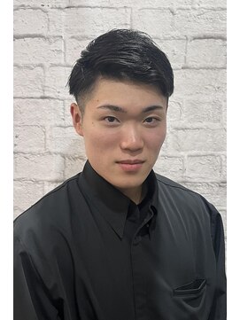 グレイスフルバーバー 赤坂見附店 好印象を引き出すビジネスショートスタイル