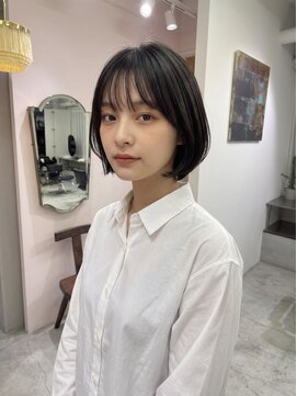 フィグバイアルテフィーチェ(fig by artefice) ハイライトくびれボブセミロングクラゲヘアショートウルフ