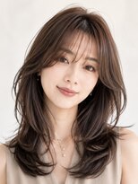 サーカス バイ ビュートリアム 青山(CIRCUS by BEAUTRIUM)&nbsp;上品 レイヤーカット 30代40代 大人レイヤー くびれ 表参道