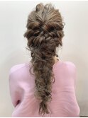 編み込みヘアアレンジ