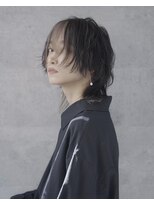 シン(syn) ミディアムウルフ インナーミルクティー