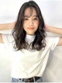 シースルーバング暗髪フェザーバング