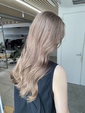 サイ(sai) ミルクティーベージュ