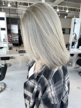 オリ(‘Oli) ホワイトベージュ