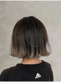 切りっぱなしボブ×グラデーションカラー
