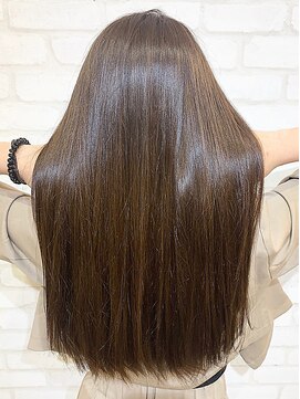 エル(L by truecreation) ブリーチ/髪質改善/春日部/ダブルカラー/ハイライト/学割U24