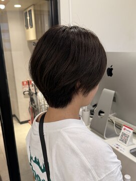 アコロン(acoron) コンパクト×丸みショート