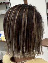 ルイ(ROUIS produced by LUCK 津田沼)&nbsp;ROUIS津田沼 白髪ぼかしカラー