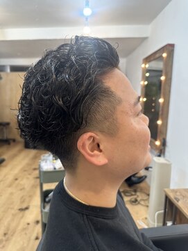 リンダエイト(LINDA eight∞) メンズ スペインカールパーマ