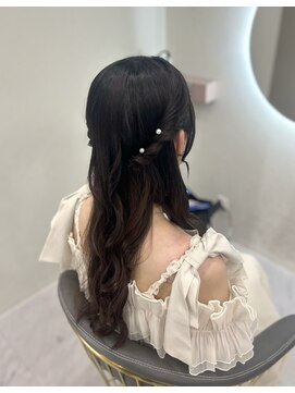 ヘアセットクラン リリー 東梅田店(hair set Clan lily) ねじりハーフツイン