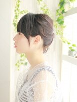 ヘアメイク ナル(hair make nalu)&nbsp;毛先を散らして遊びを出したアレンジスタイル