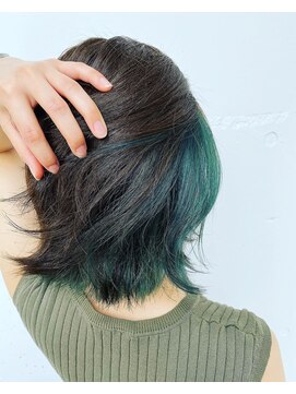 シュリット(schritt) みどりインナーカラー　外ハネボブ　uchida