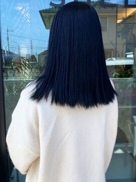 シェルハ(SHELHA) 魅惑のネイビーブルー