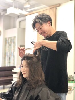 ヘアデザイン ムー(hair design mou)の写真/完全マンツーマンであなただけのサロンタイムを。高い技術力で理想のスタイルを叶えます。