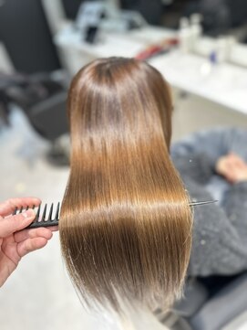 LAPISUTA 門前仲町 ヘアエステプレミアム【髪質改善美容院LAPISUTA門前仲町】