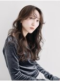 20代30代ロングカーリーヘア
