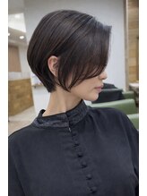 ジゼルアライ(gisele arai)&nbsp;暗髪でも軽やかな大人ショート