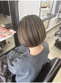 ミニボブバレイヤージュ