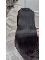 トロン(tronc) 【美髪矯正】黒髪艶髪ロングヘア