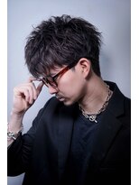 ドーバー 中野(Dover) 横顔で決める。大人メンズに最適なビタースパイラルパーマヘア