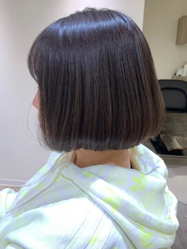 アイ(I.) 【 Ｉ. 】ハイライトでダークターンでも可愛いボブ　川口