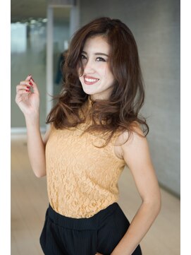 サイン ヘア イノベーション(sign HAIR INNOVATION) 大人可愛い、色気、小顔カットひし形シルエット【錦糸町】