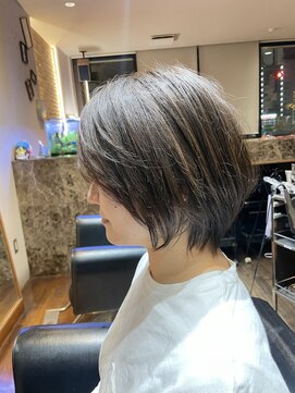 ゴート 泉佐野(G.O.A.T) ショートボブ
