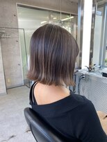 イキ 表参道(iki omotesando)&nbsp;モード/無造作ウェーブ/大人ガーリー[表参道駅]