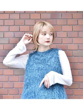 ウィローズ(WILLOW'S) ショートウルフ×ハイトーン×レイヤーボブ  20代30代40代