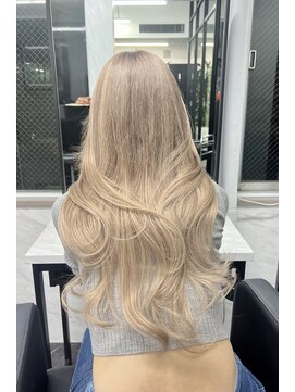 リア 大阪梅田(Ria) ～ミルクティーベージュ　シールエクステ～　【Ria 大阪 梅田】