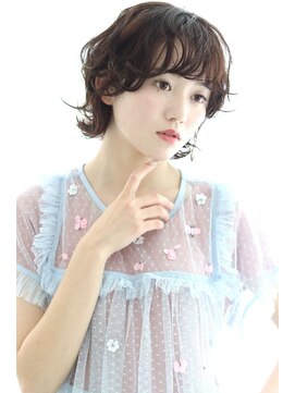 アルベロ(albero) ベビーバング×ボブウルフ×くせ毛風毛先カール20代30代40代