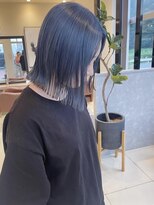 アース コアフュールボーテ 長野稲田店(EARTH coiffure beaute) ブルージュ_ブルーカラー_暖色系_ダブルカラー_切りっぱなし