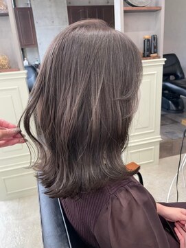 ザ シー 海老名(The C) 20代30代40代・ベージュカラー似合わせカットミディアム