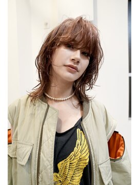 ラック 表参道(LUCK) グランジレイヤー/くすみベージュ/レイヤーカット/表参道/20代