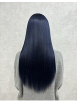 アン ブリーチ 大宮駅東口店(UN BLEACH)&nbsp;ネイビーブルーカラー♪