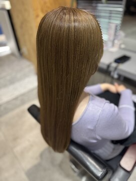 ネウィ 池袋(newi) ベージュ系ストレートロング