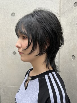 ザ ニア(THE Nia) ウルフ