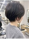 大人可愛い20代30代40代黒髪前下がりショートボブ丸みショート◎